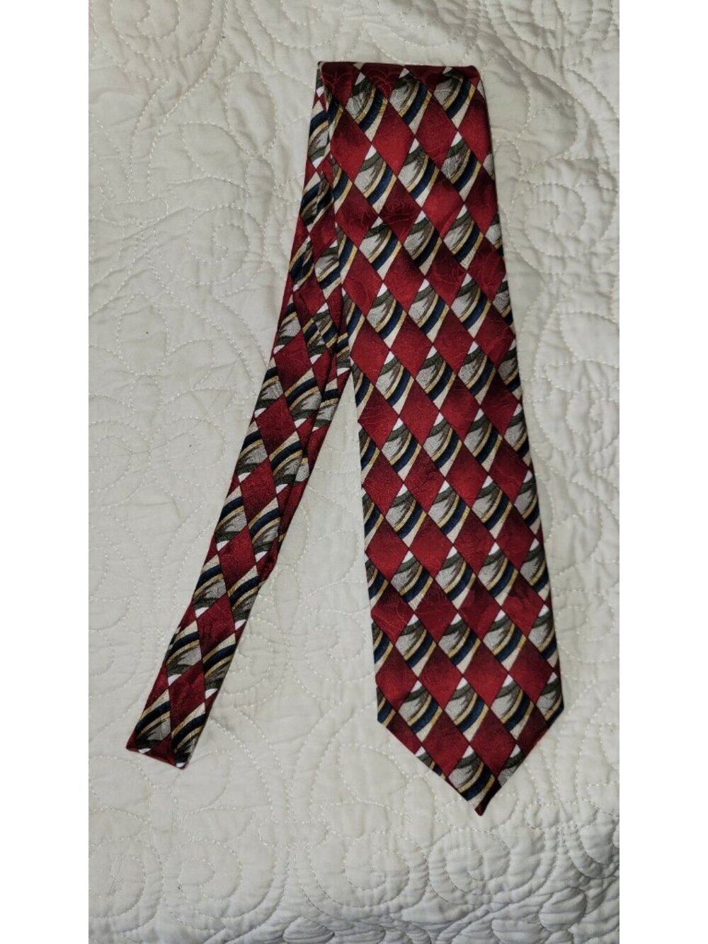 J Jerry Garcia Collector's Edition100% Silk Tie Red Green Blue Diamonds